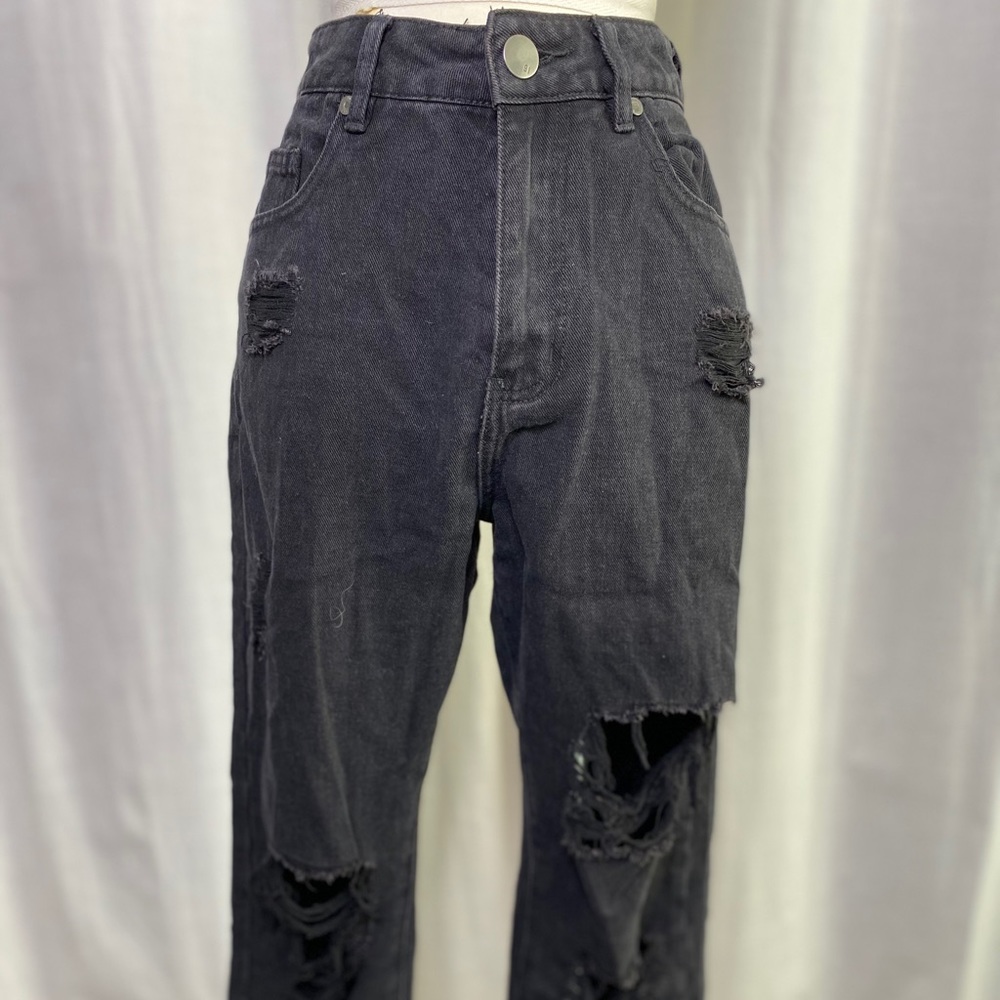 Black Distressed Jeans